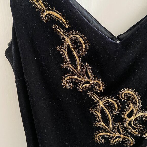 Vintage Ell Jay Black and Gold Velvet Dress - Picture 2 of 7
